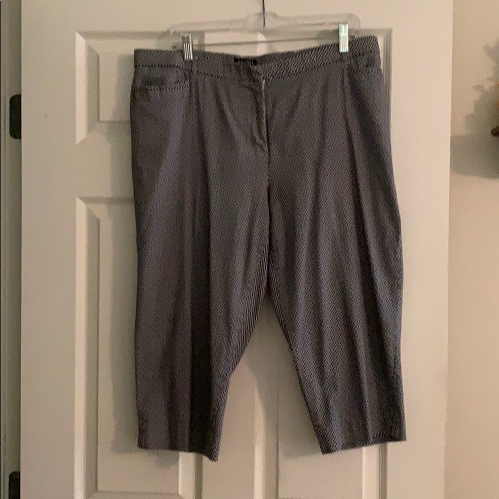 Women’s capris